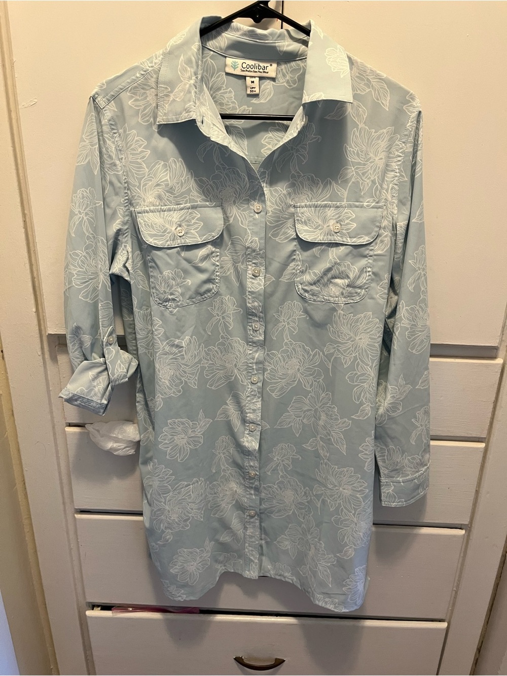 Coolibar Women’s Light Blue Floral Button-Down Shirt Tunic Size M UV protection